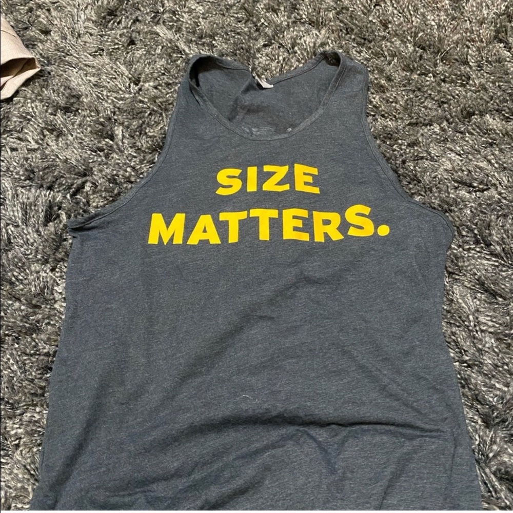 Medium tank top no returns